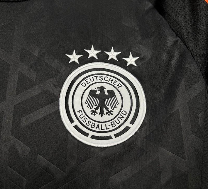 camiseta de entrenamiento Alemania 2425