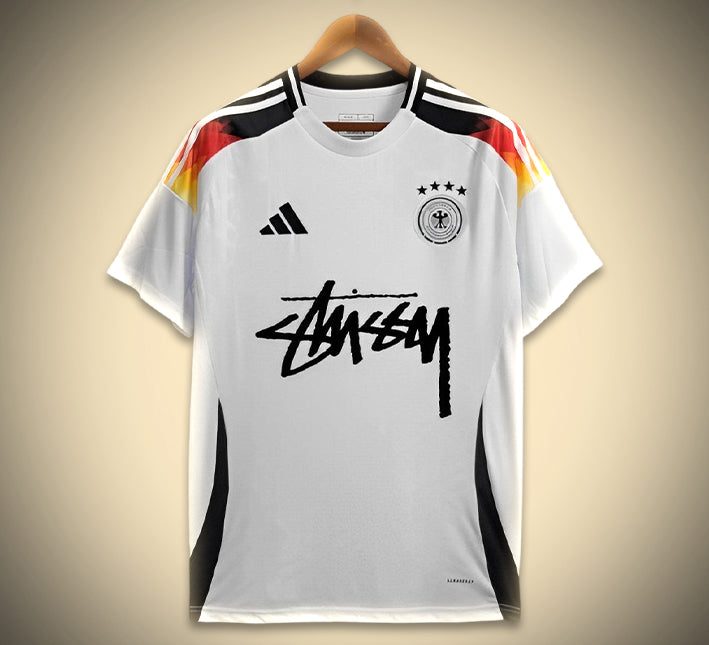 camiseta concept Alemania primera equipación edición Stussy 2425