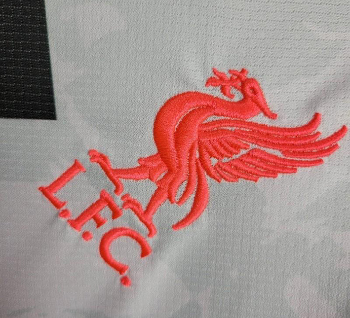 maillot-concept-liverpool-saison-deux-mille-vingt-quatre-deux-mille-vingt-cinq Maillot concept Liverpool saison deux mille vingt quatre deux mille vingt cinq
