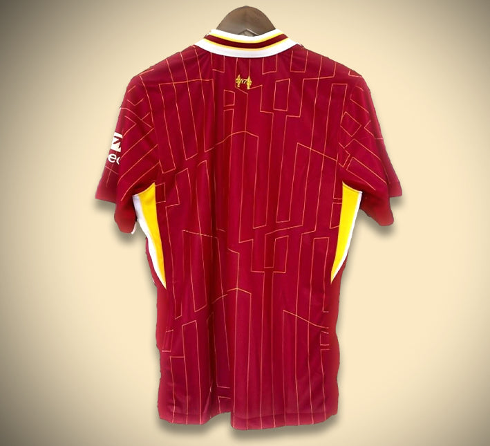 Camiseta primera equipación Liverpool temporada veinticuatro veinticinco roja oficial