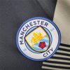 maillot de foot Manchester City style moderne