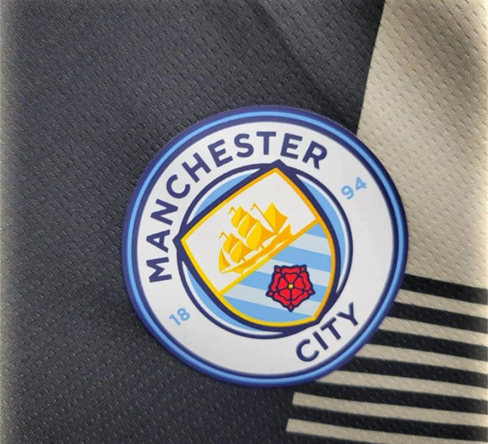 maillot de foot Manchester City style moderne