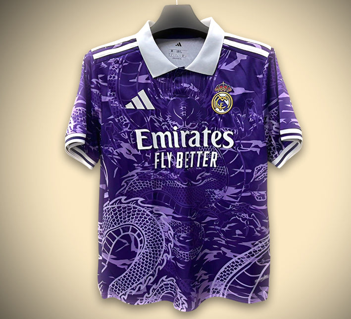 maillot-de-football-concept-real-madrid-violet-edition-dragon-saison-2526 Camiseta de fútbol concept Real Madrid violeta edición dragón temporada 2526