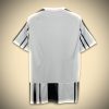 Camiseta de fútbol Juventus Primera Equipación con escudo del club de Turín