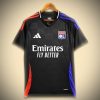 maillotOLEXTERIEUR-1.jpg Maillot Olympique Lyonnais Extérieur 2024-2025 vue de face