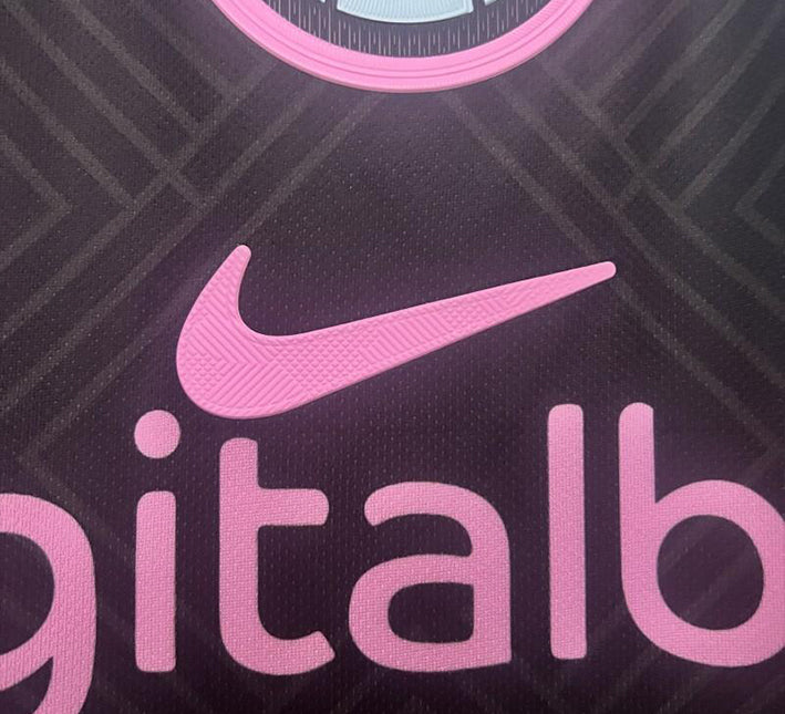 maillot-concept-inter-milan-edition-serpend-rose-saison-2425 Camiseta Concept Inter Milan edición Serpend rosa temporada 2425