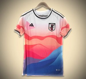 Maillot de football inspiré du Japon couleurs rose et bleu édition concept