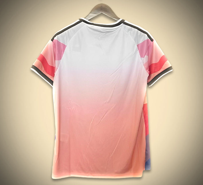 jersey-style-japon-rosebleu-2425-coupe-sportive-pour-supporter Jersey estilo Japón RosaAzul 2425 corte deportivo para aficionado