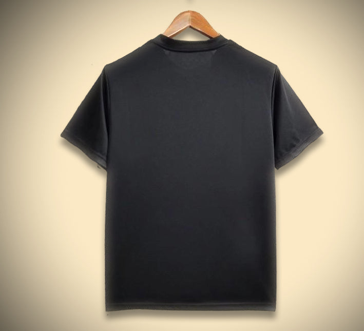 Camiseta de fútbol Liverpool concept premium inspirada Balmain