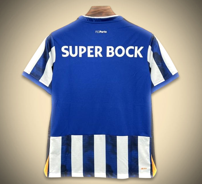 Tenue officielle FC Porto domicile pour supporter football portugais