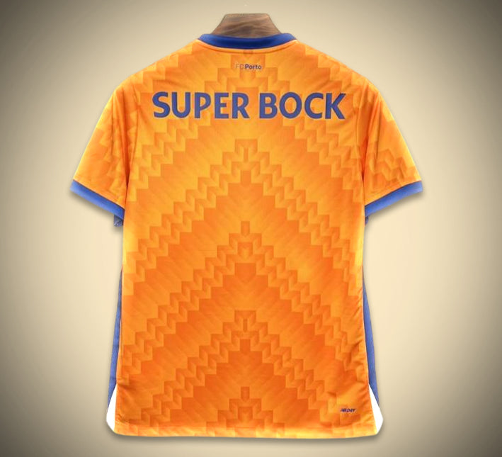 maillot-exterieur-orange-du-fc-porto-saison-2024-2025-tenue-de-football-officielle Maillot extérieur orange du FC Porto saison 2024 2025 tenue de football officielle