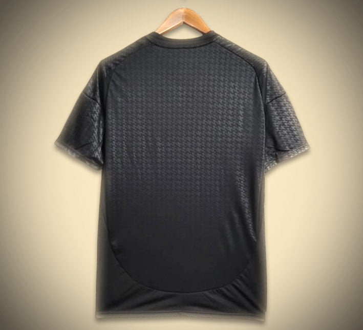 Maillot de football noir concept Real Madrid édition 2425