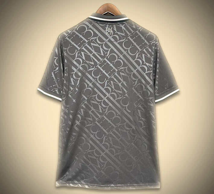 maillot-polo-real-madrid-concept-collector-pour-fans-du-club-madrilene Camiseta polo Real Madrid concept coleccionista para fans del club madrileño
