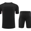 Conjunto camiseta y pantalón Liverpool temporada veinte veinticuatro veinte veinticinco equipación primera equipación roja