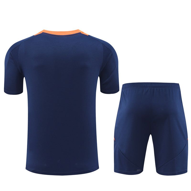 ensemble-maillot-et-short-manchester-united-saison-2024-2025-tenue-domicile Conjunto camiseta y pantalón Manchester United temporada 2024 2025 primera equipación