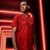 jersey-foot-bayern-munich-home-2024-2025-avec-ecusson-club Camiseta de fútbol Bayern Munich local 2024 2025 con escudo del club