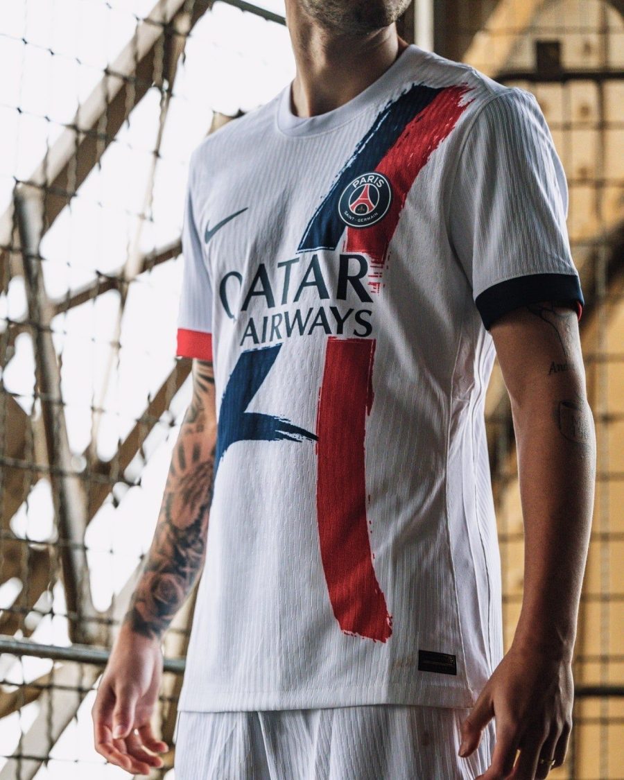 jersey-paris-saint-germain-bleu-kit-exterieur-2024-2025 jersey Paris Saint Germain bleu kit extérieur 2024 2025