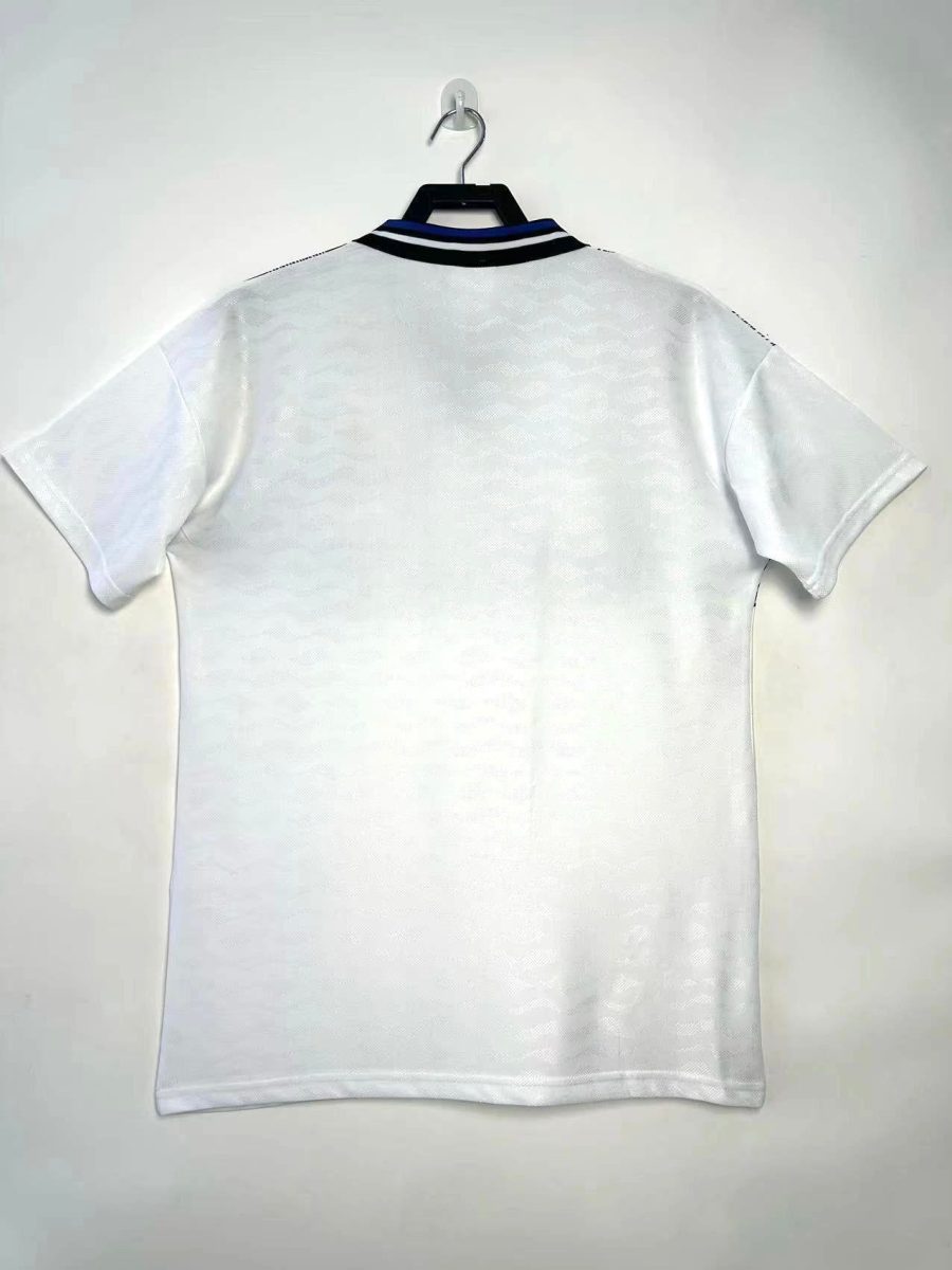 maillot-de-foot-inter-milan-exterieur-epoque-ronaldo-coupe-classique Maillot de foot Inter Milan extérieur époque Ronaldo coupe classique