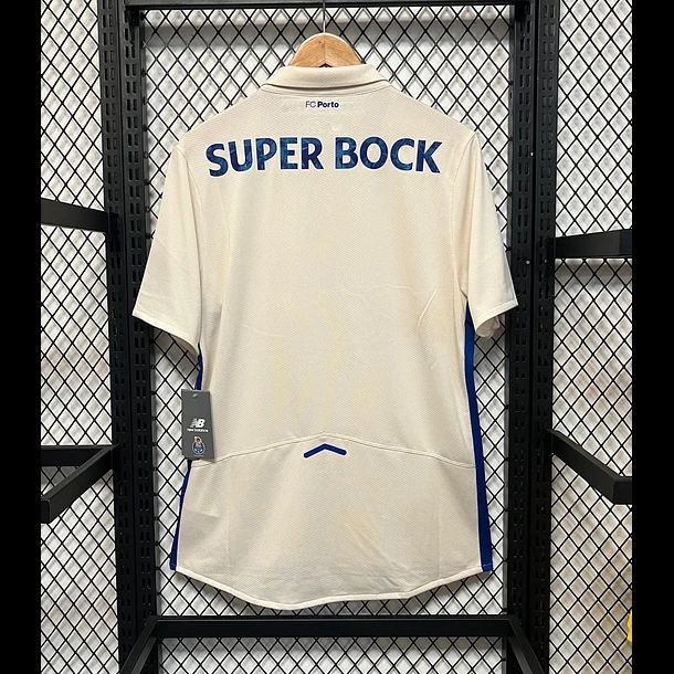 maillot-de-football-fc-porto-troisieme-tenue-2025-2026-avec-blason-du-club maillot de football FC Porto troisième tenue 2025 2026 avec blason du club