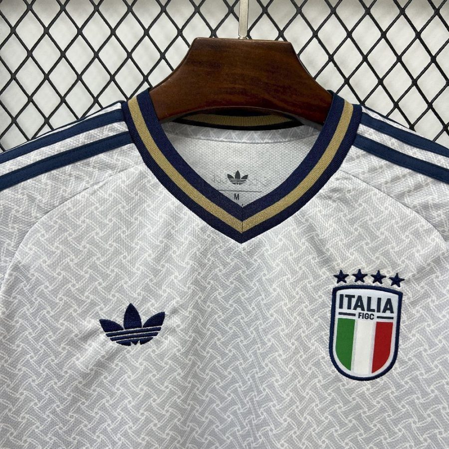 maillot-de-football-italie-version-exterieure-saison-2026 maillot de football Italie version extérieure saison 2026