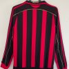 Camiseta primera equipación AC Milan manga larga temporada dos mil seis dos mil siete roja y negra