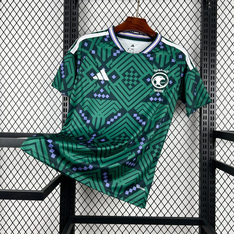 maillot-domicile-arabie-saoudite-saison-2026-vert-et-blanc Camiseta primera equipación Arabia Saudita temporada 2026 verde y blanco