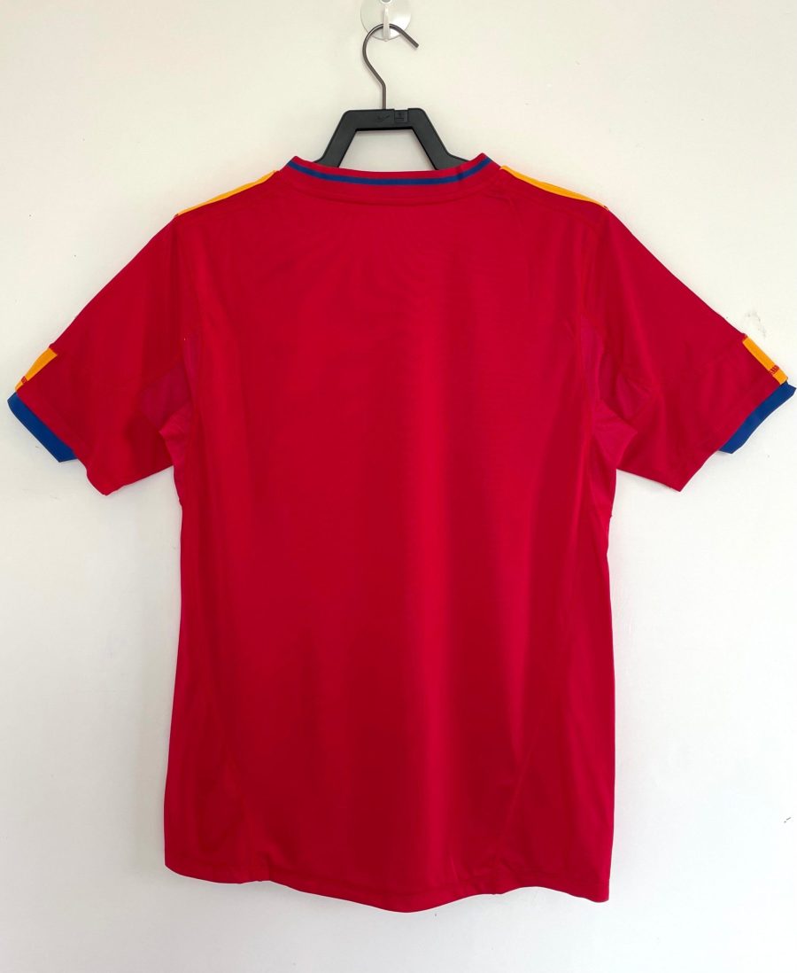 maillot-domicile-espagne-2010-coupe-du-monde-adidas-rouge-et-bleu maillot domicile Espagne 2010 coupe du monde Adidas rouge et bleu