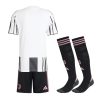 maillot-domicile-juventus-enfant-saison-2025-2026-avec-short maillot domicile Juventus enfant saison 2025 2026 avec short