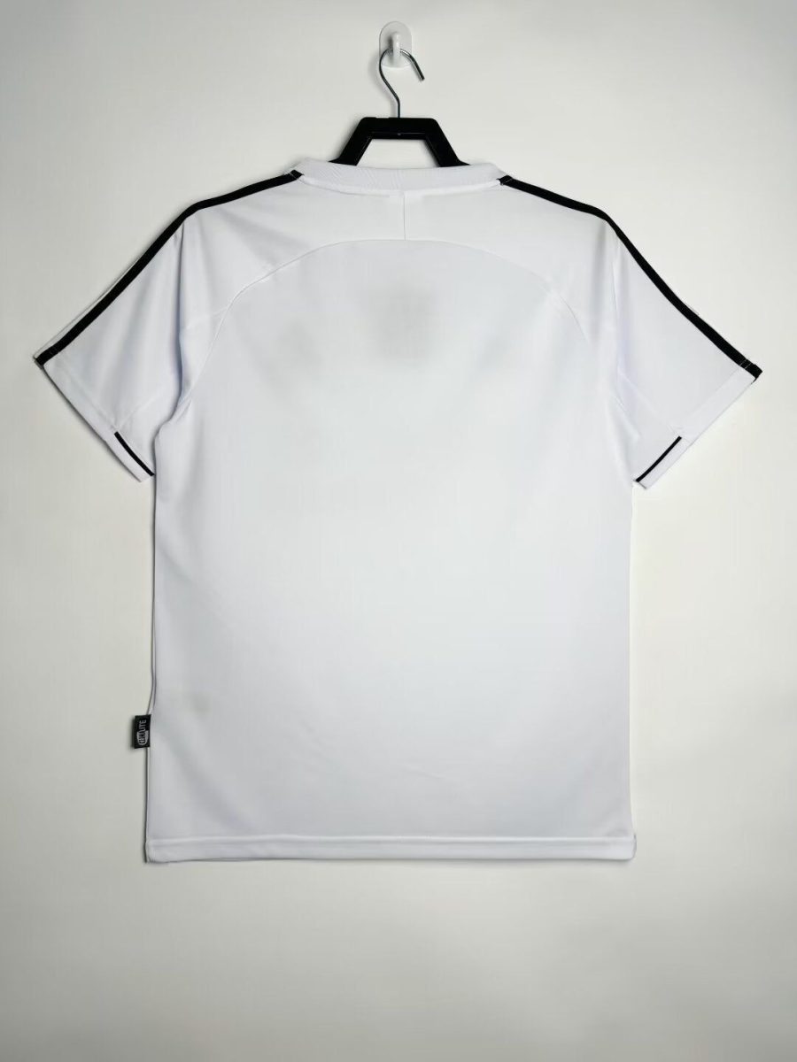 maillot-domicile-real-madrid-saison-2003-2004-blanc Maillot domicile Real Madrid saison 2003 2004 blanc
