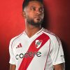 camiseta primera equipación River Plate temporada veinte veinticuatro veinte veinticinco