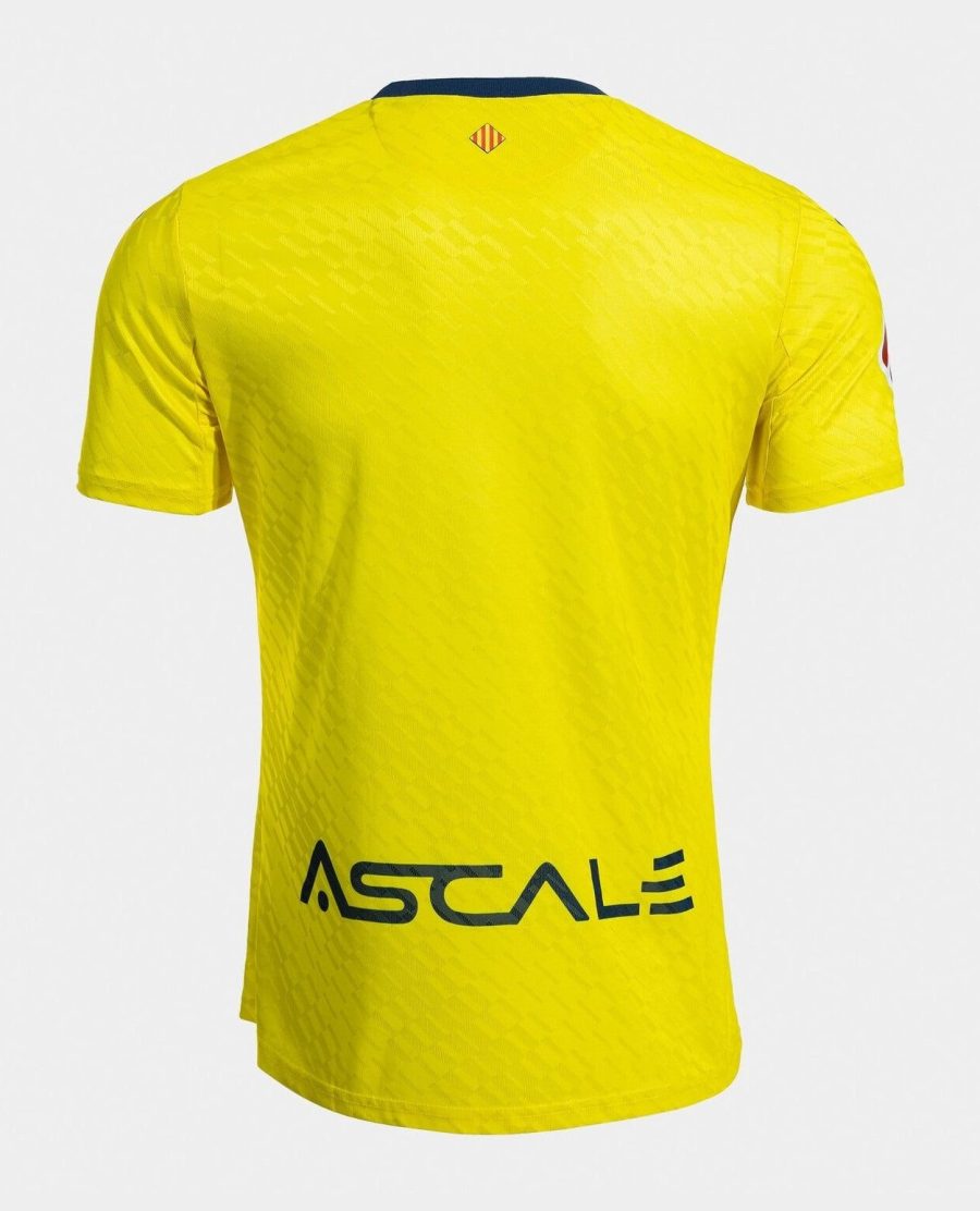 Camiseta primera equipación Villarreal temporada dos mil veinticinco dos mil veintiséis amarilla oficial