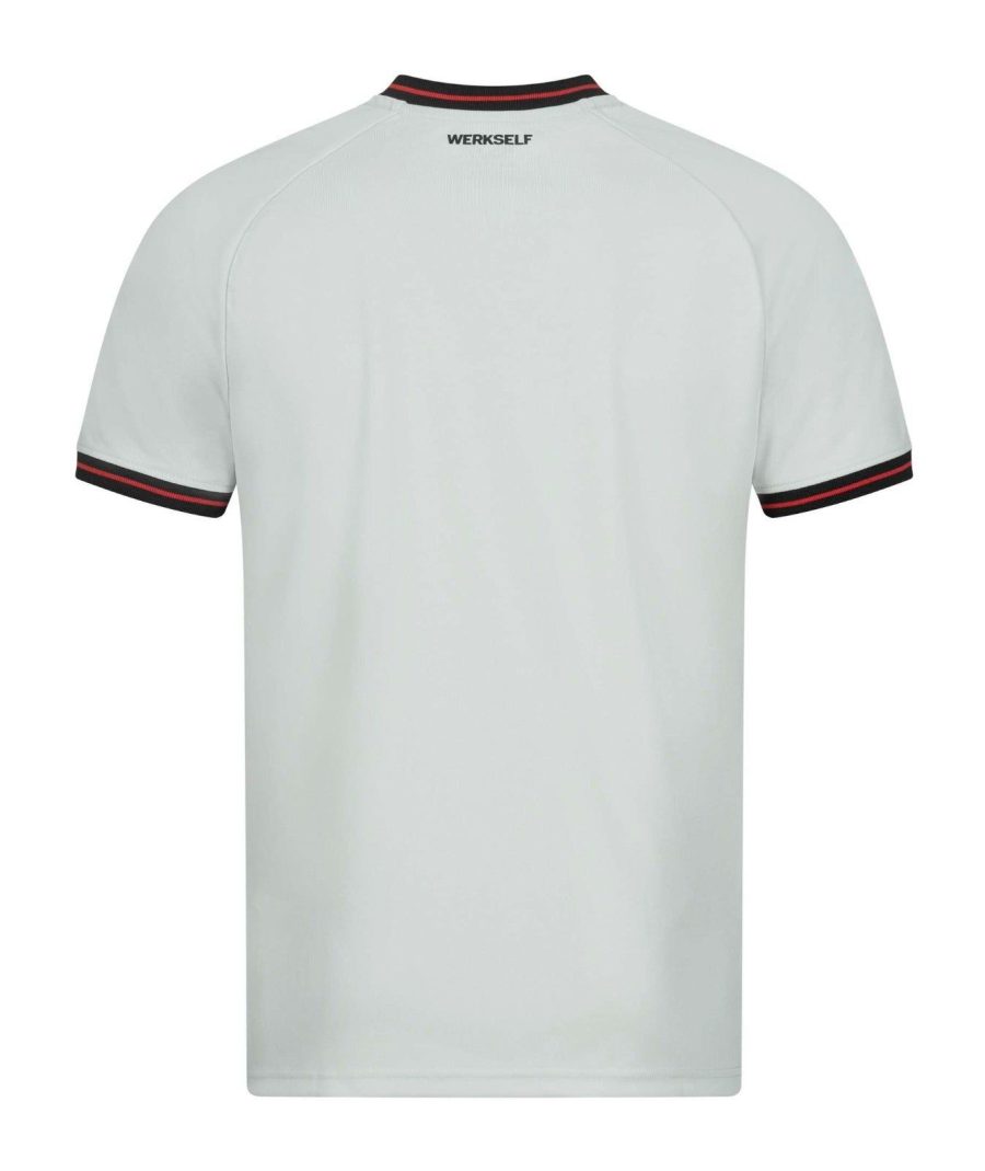 maillot-exterieur-du-bayer-leverkusen-saison-2023-2024-tenue-officielle-football maillot extérieur du Bayer Leverkusen saison 2023 2024 tenue officielle football