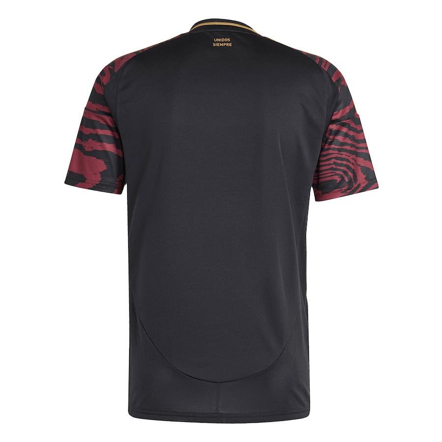 maillot extérieur du Pérou 2024 rouge et blanc tenue officielle football