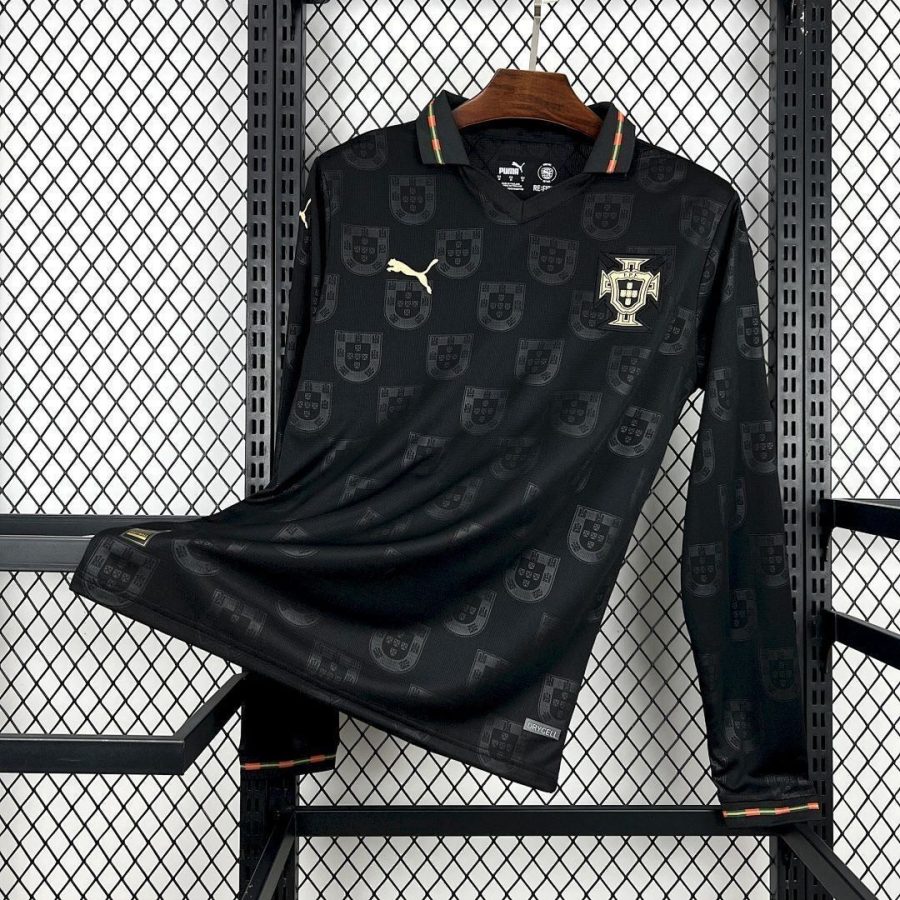 MAILLOT PORTUGAL ÉDITION SPÉCIALE EUSÉBIO MANCHES LONGUES 20252026