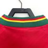 camiseta retro Portugal roja y verde estilo fútbol
