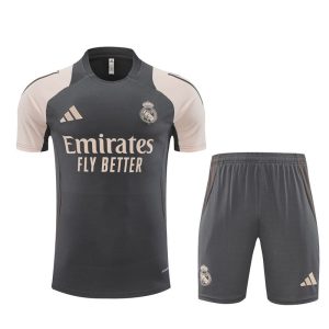 CAMISETA + PANTALÓN CORTO REAL MADRID 20242025