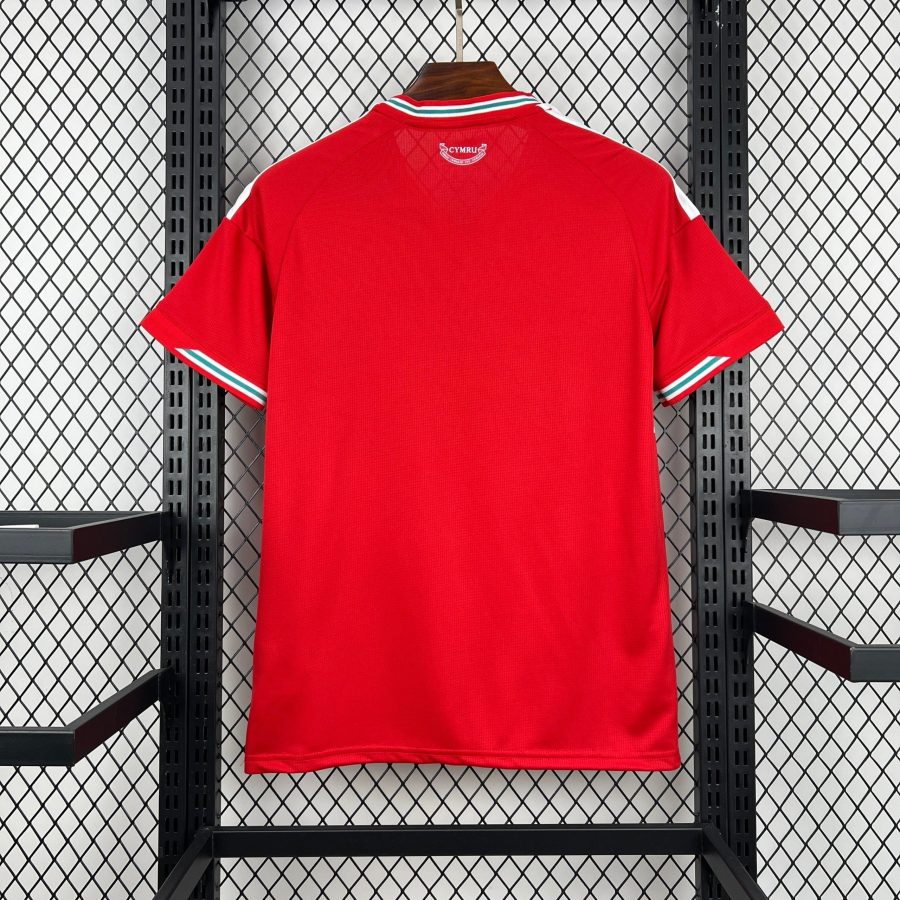 tenue-de-football-galloise-maillot-maison-2026-couleur-rouge Tenue de football galloise maillot maison 2026 couleur rouge