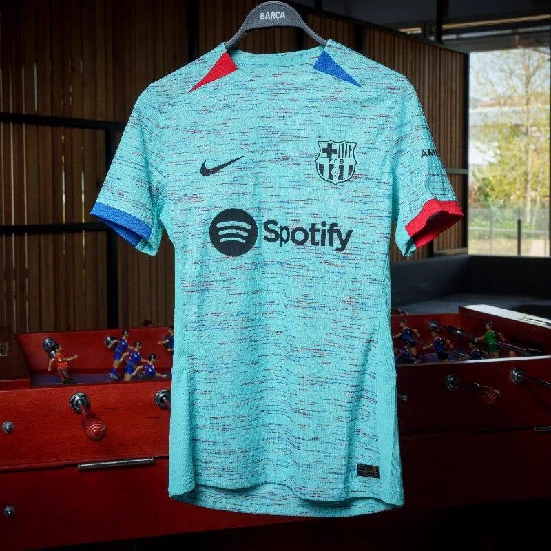 tenue extérieure FC Barcelone version third 2023 2024