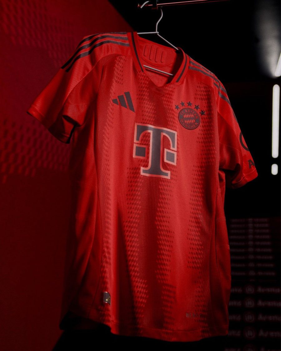 tenue-officielle-bayern-munich-a-domicile-edition-2024-2025 equipación oficial Bayern Munich de primera equipación edición 2024 2025