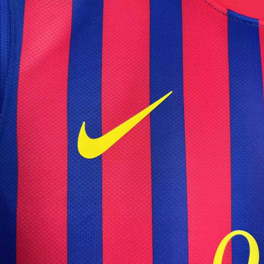 tenue officielle FC Barcelona domicile 2011 2012