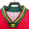 vestimenta oficial Portugal vintage años noventa
