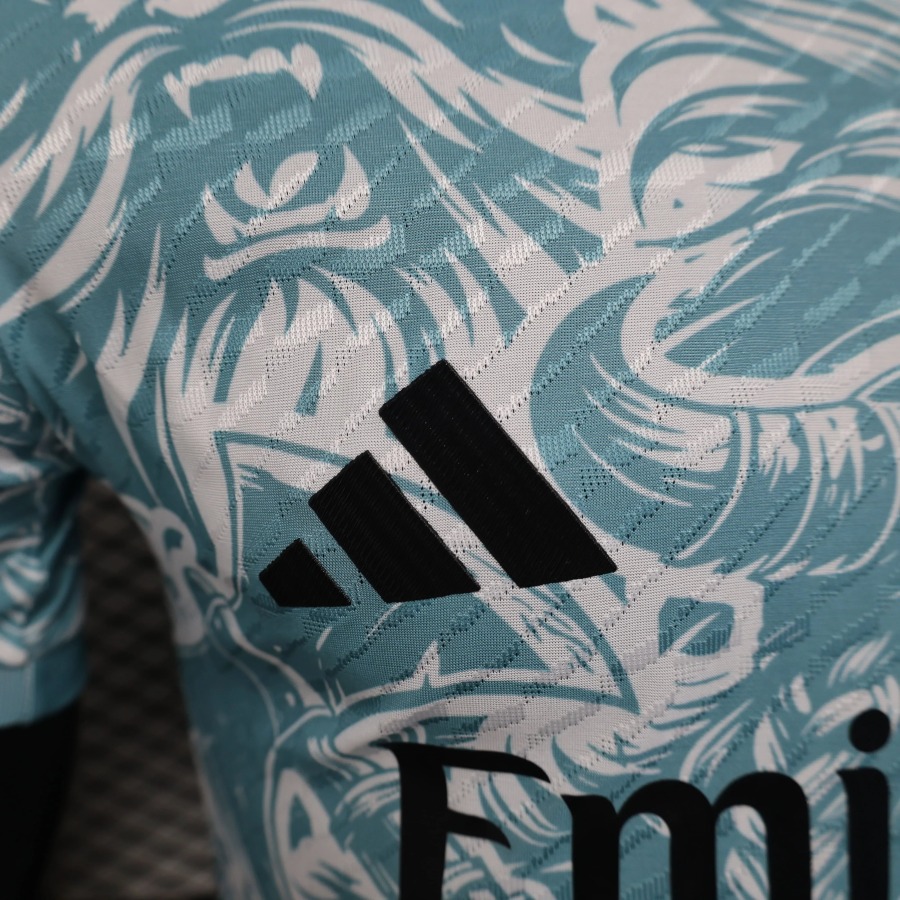 07c88543.jpg Camiseta Real Madrid Concept 2025-2026
