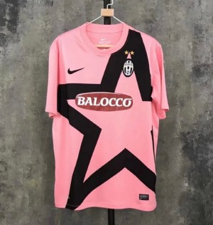 0D15F4AB-1E8A-435B-8C23-2C27585A8D06.jpg Camiseta Juventus Segunda Equipación 2011/12