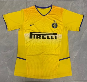 0F8B05A4-BA8C-4979-AE67-7F3BD6EDFFA7.jpg Camiseta Inter Milan Segunda Equipación 2002/03