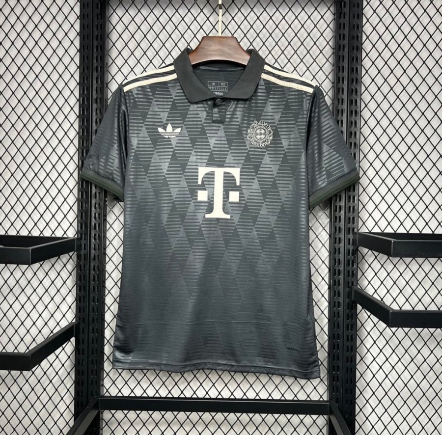 Maillot Bayern Munich 2024/25 Oktoberfest