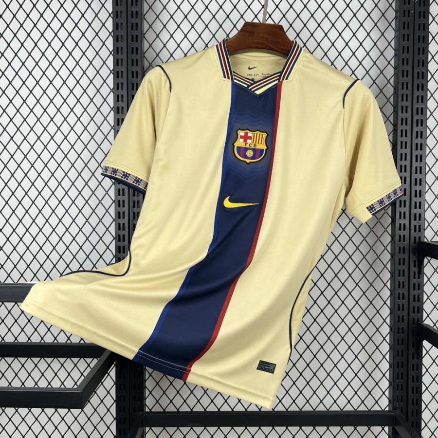 3d1e66675ab79f357193a93b23c429d8.jpg Maillot Barcelone Rétro 2026/27