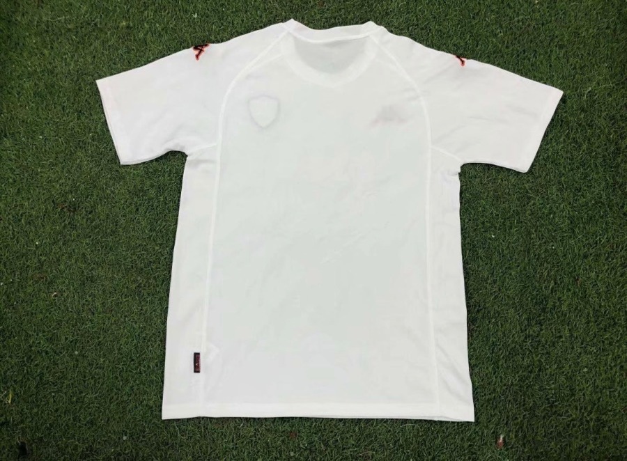 5D0B78EE-8AD3-49A7-99AC-D591F99C7C0E.jpg Maillot AS Roma Extérieur 2000/01