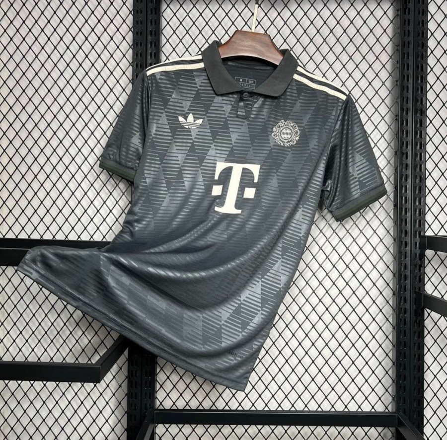 Maillot Bayern Munich 2024/25 Oktoberfest
