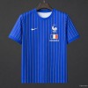 63c16b2799e06c46df2a0631d0df7ec7.jpg Camiseta Francia 2026 Edición Especial Jacquemus Azul