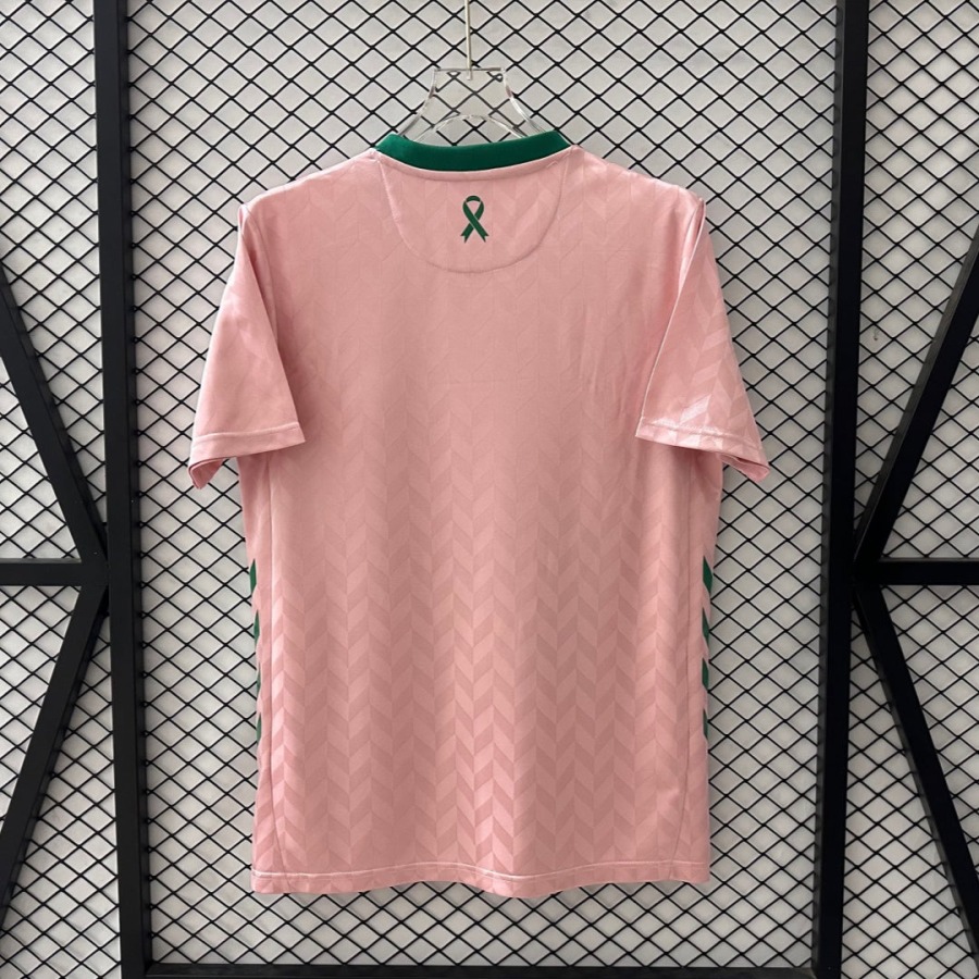 65e2b4545f1f627cc16f2af0aa35adef.jpg Camiseta Saint-Etienne 25/26 Rose Edición Especial